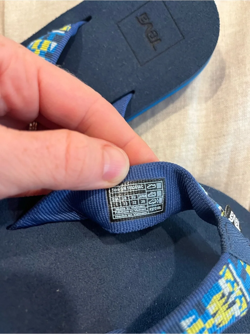 Teva Kids' Navy Blue Patterned Strap Flip Flops size 1